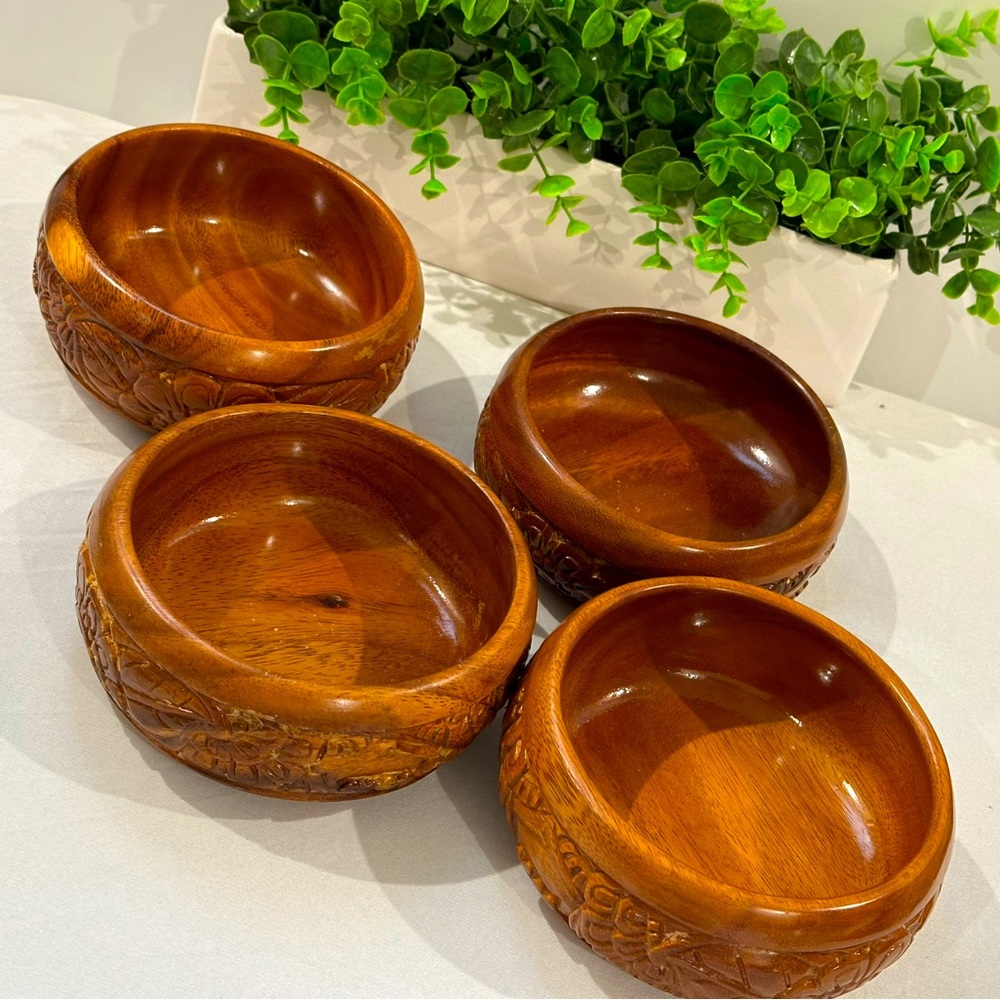 4 Retro Intricate Carved Wood Bowl